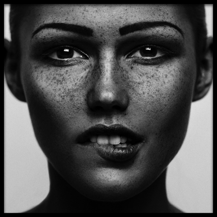 Summer Freckles Juliste ryhmässä Julisteet / Mustavalkoiset @ Desenio AB (2530)