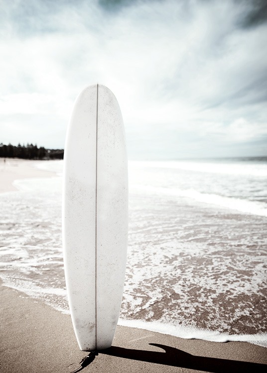 Surfboard on the Beach Juliste