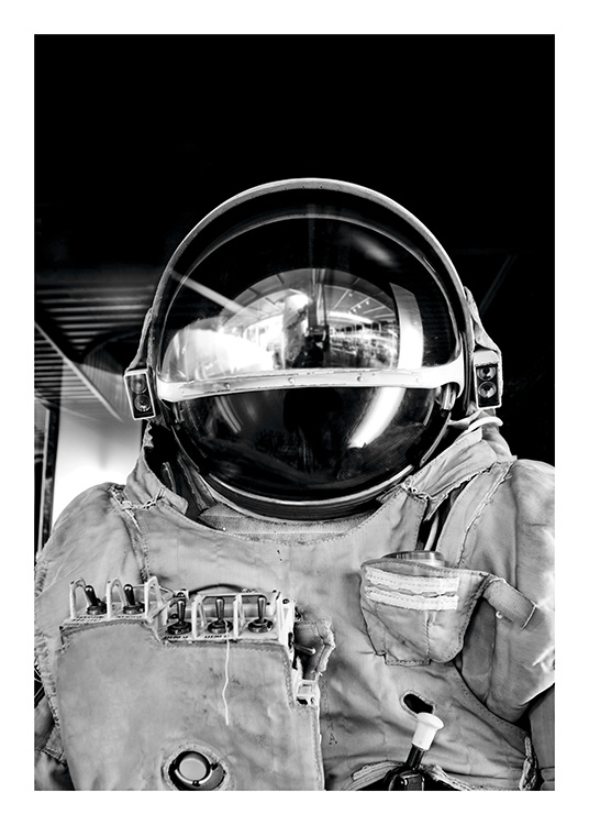 Black and White Astronaut Juliste