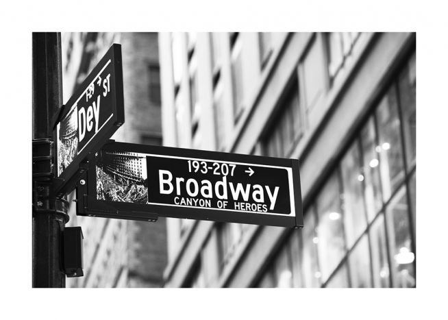 Broadway Sign Juliste / Mustavalkoiset Osoitteessa Desenio ab (11311)