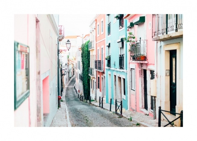 Lisbon Pastel Street Juliste / Valokuvat Osoitteessa Desenio ab (12927)