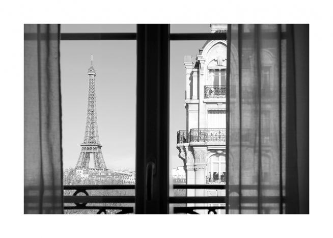  – Mustavalkoinen valokuva ikkunasta näkyvästä Eiffel-tornista ja rakennuksesta