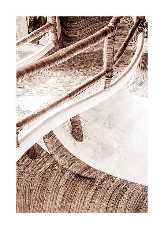  – Valokuva orgaanisista materiaaleista valmistetuista puumajan portaista