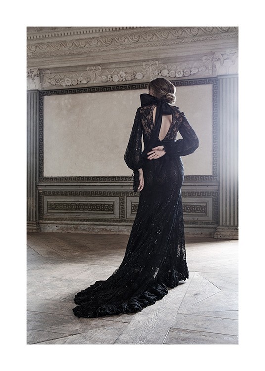 Black Awaiting Juliste