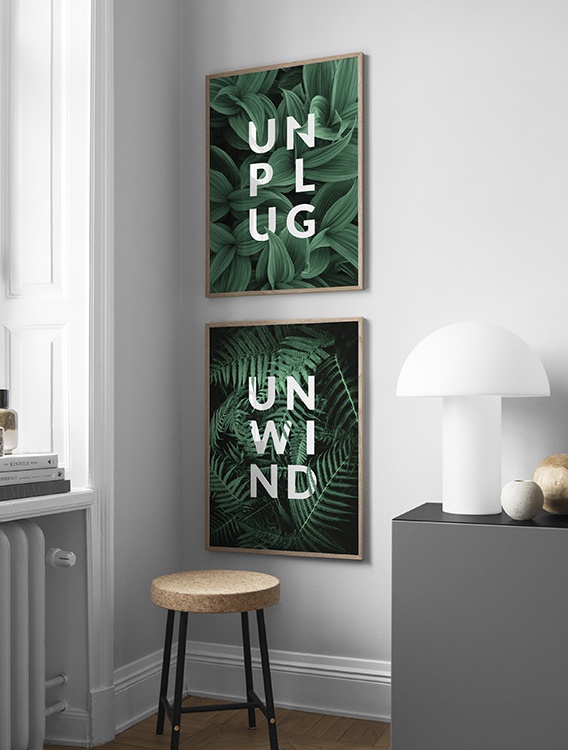 Graafiset taulut sitaatilla Unplug & Unwind